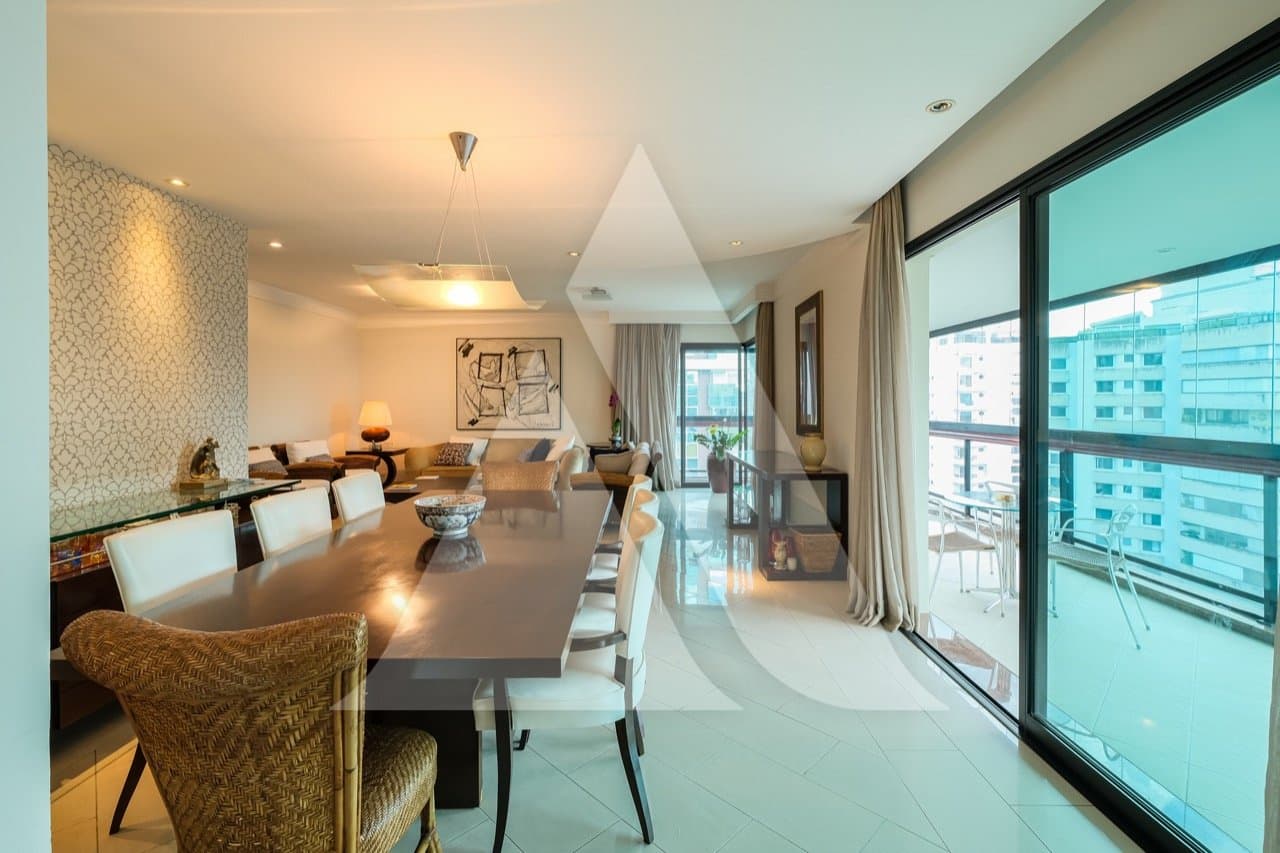 Apartamento em Campo Belo