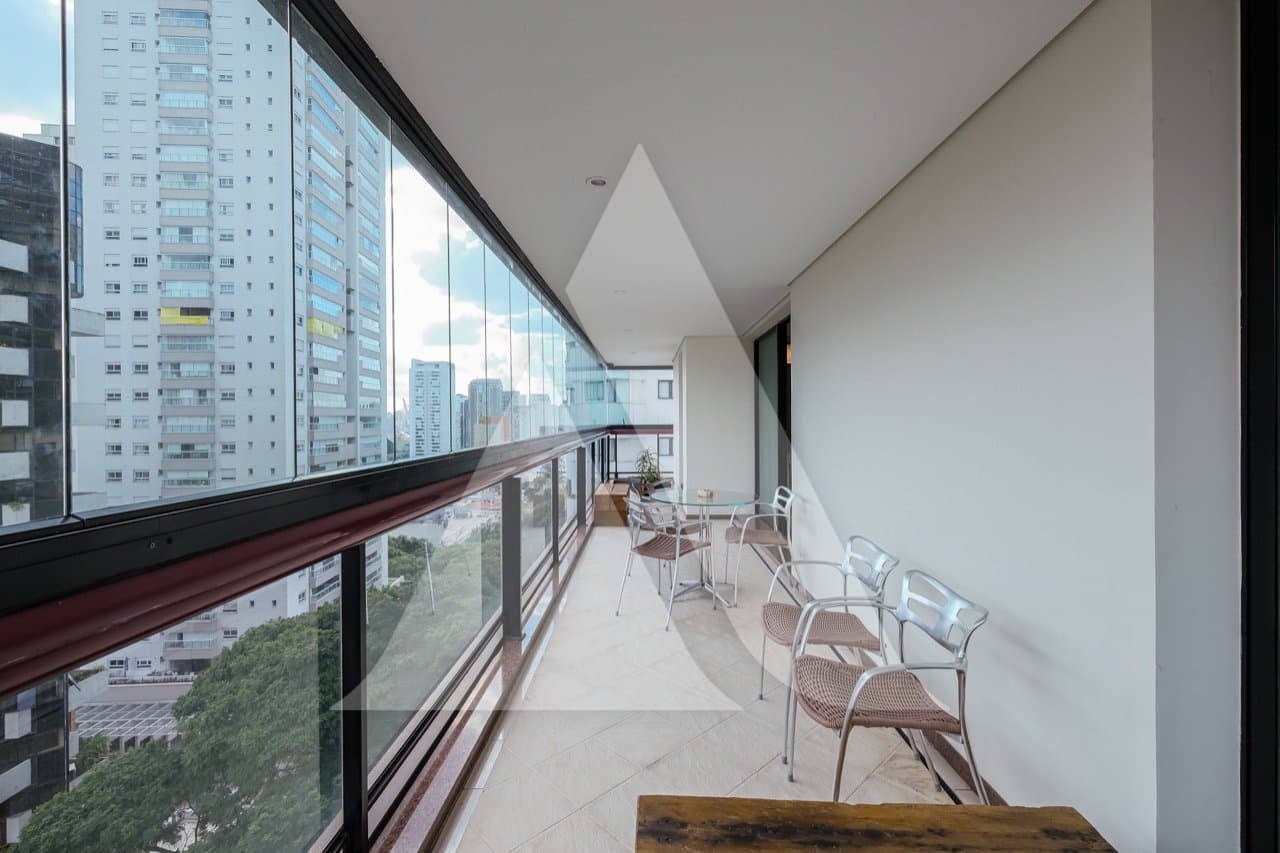 Apartamento em Campo Belo