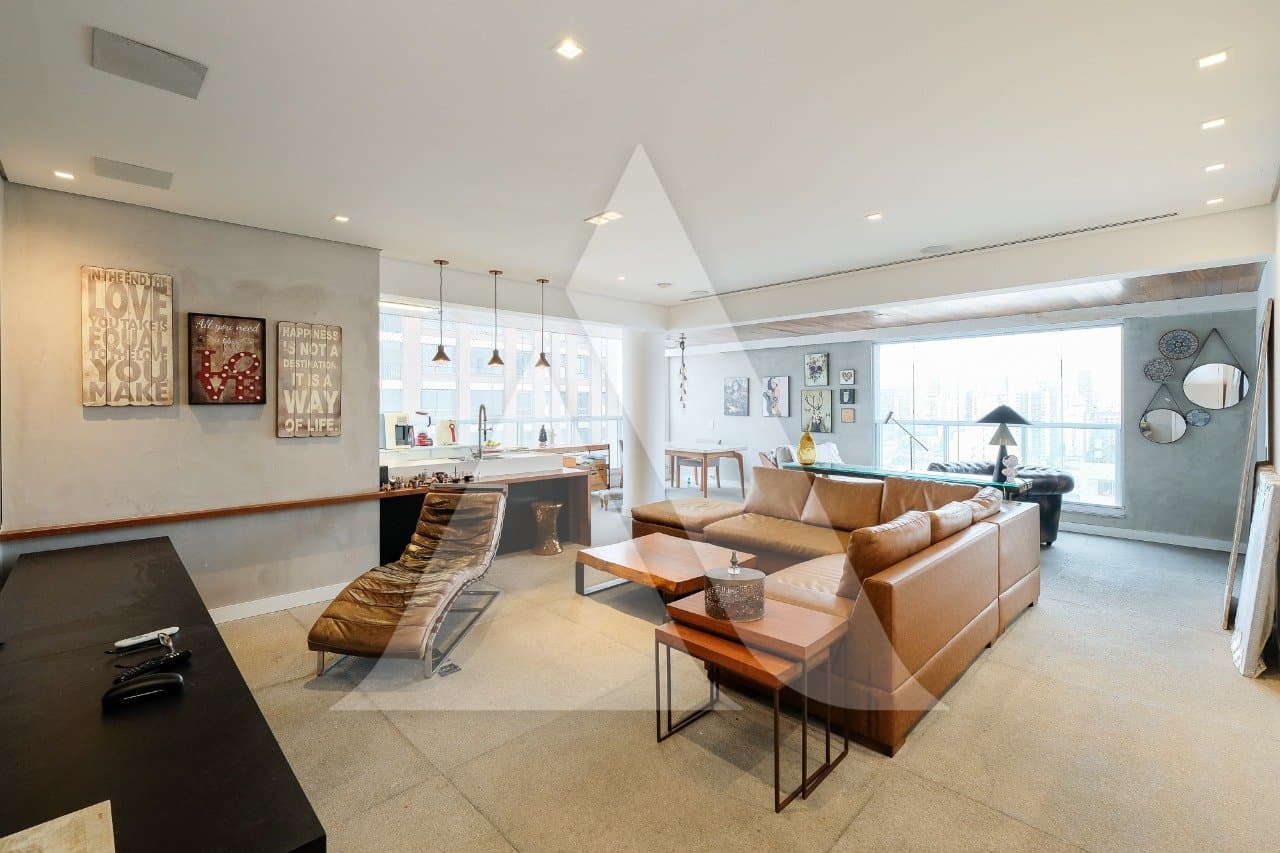 Apartamento em Itaim Bibi