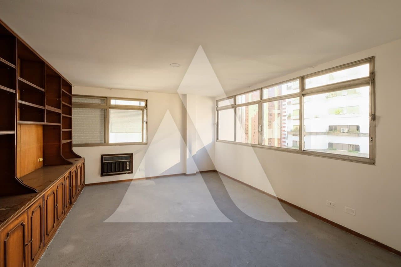 Apartamento em Itaim Bibi