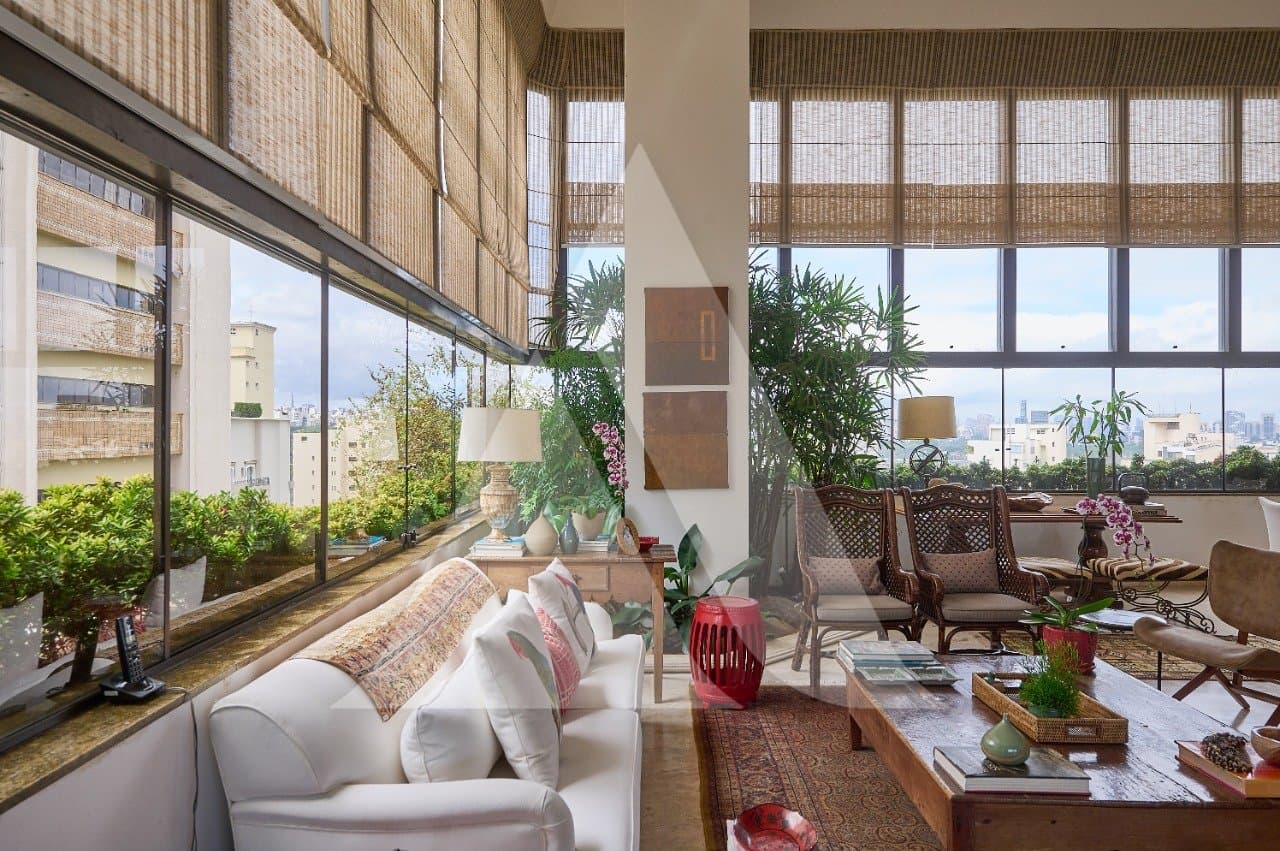 Apartamento em Alto de Pinheiros