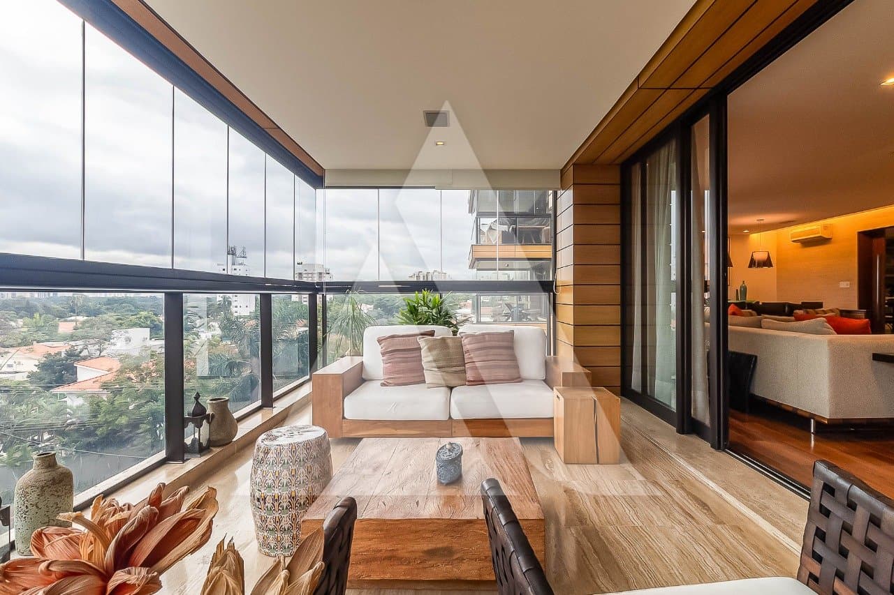 Apartamento em Alto de Pinheiros