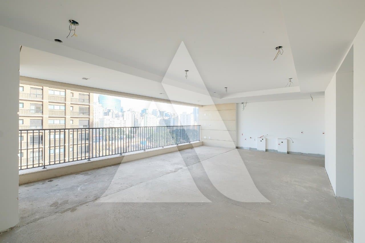 Apartamento em Itaim Bibi