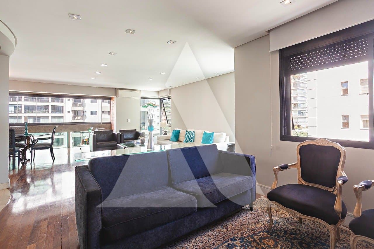 Apartamento em Itaim Bibi