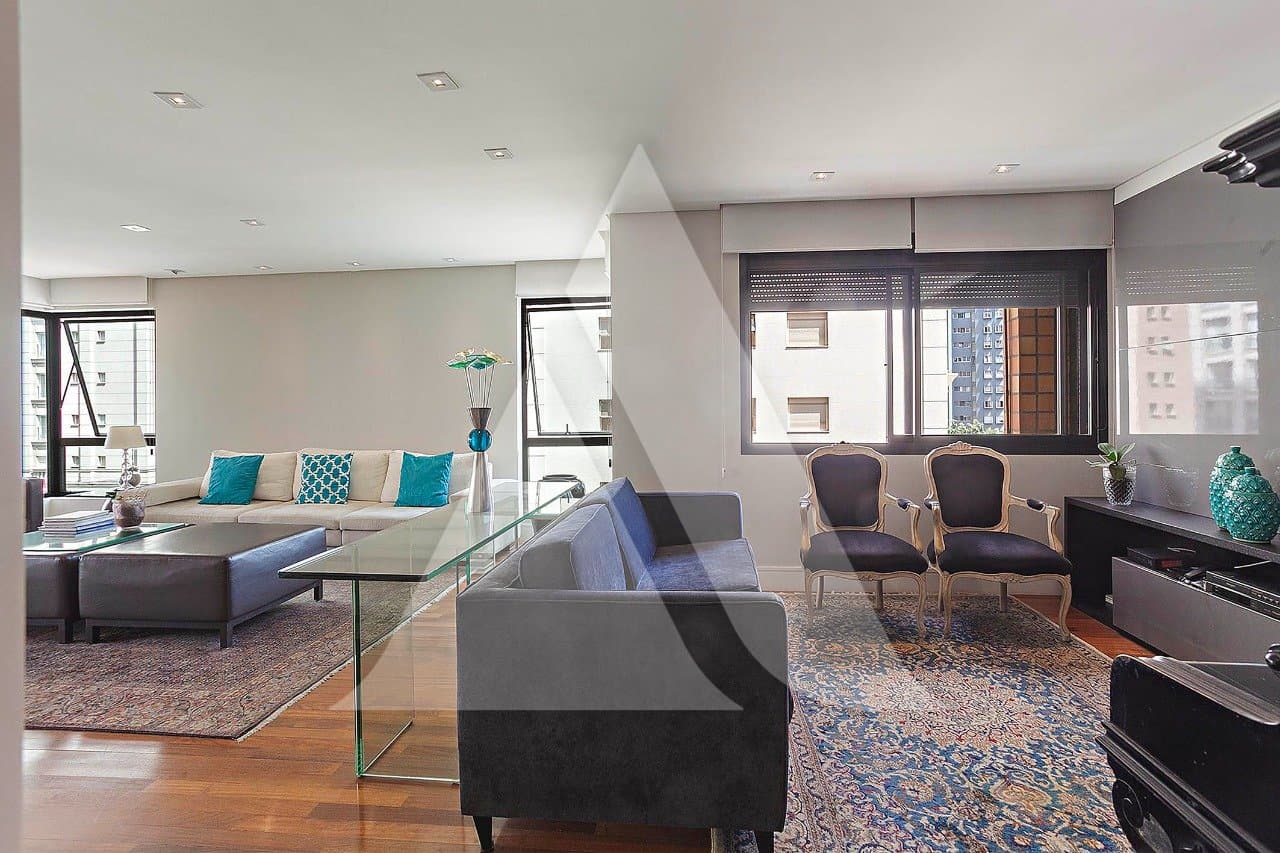 Apartamento em Itaim Bibi