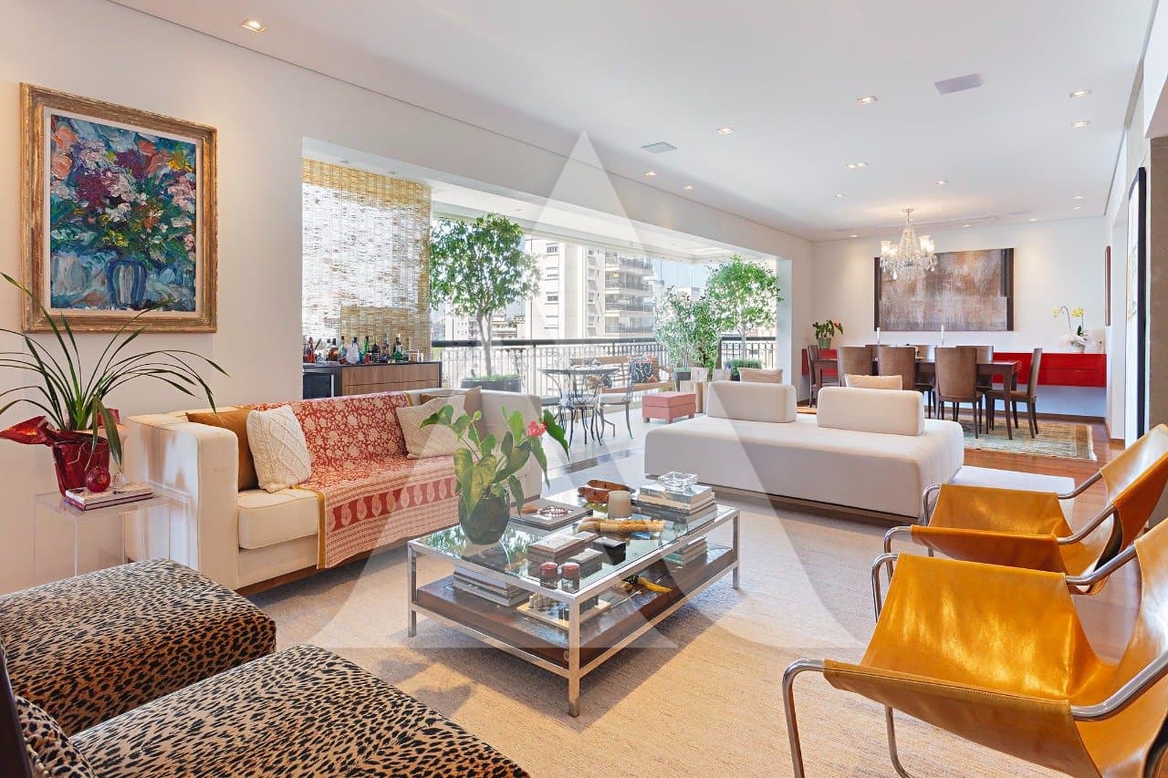 Apartamento em Itaim Bibi
