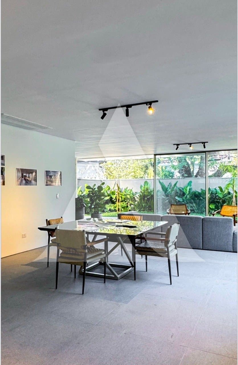 Casa em Condomínio em Alto de Pinheiros