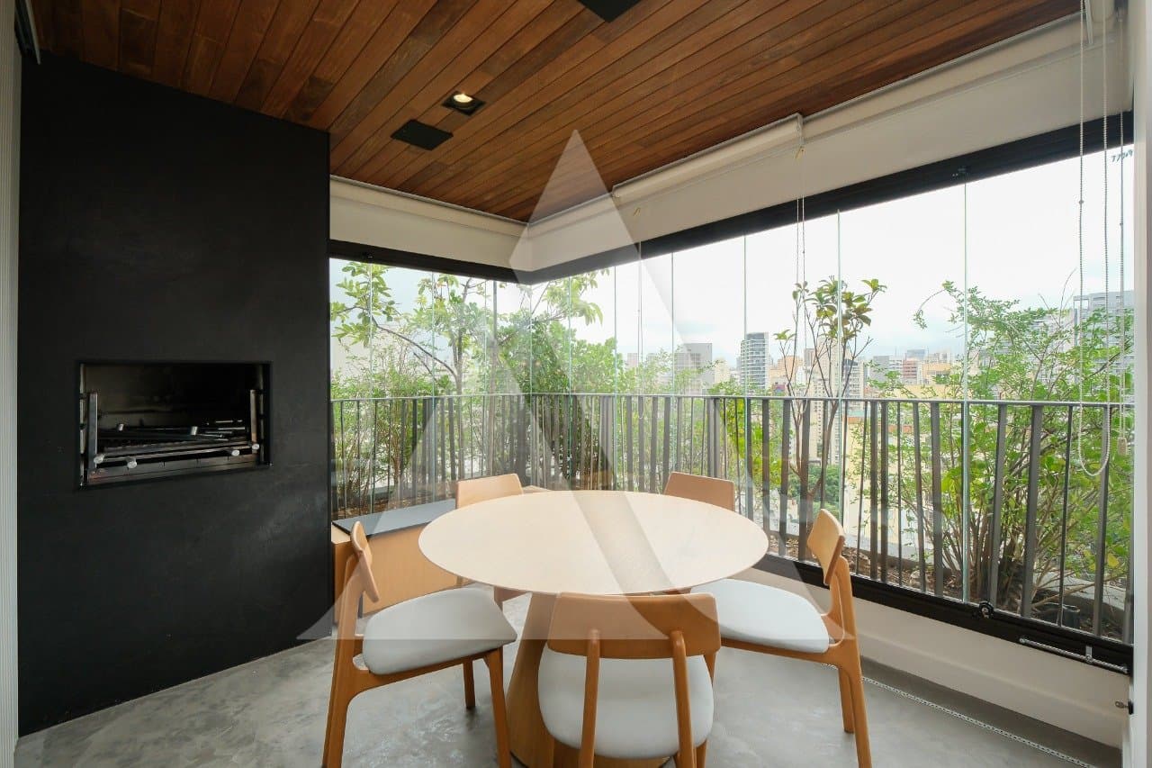 Apartamento em Vila Olímpia