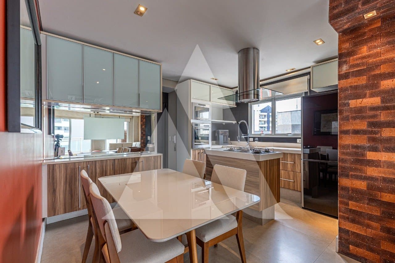 Apartamento em Vila Olímpia