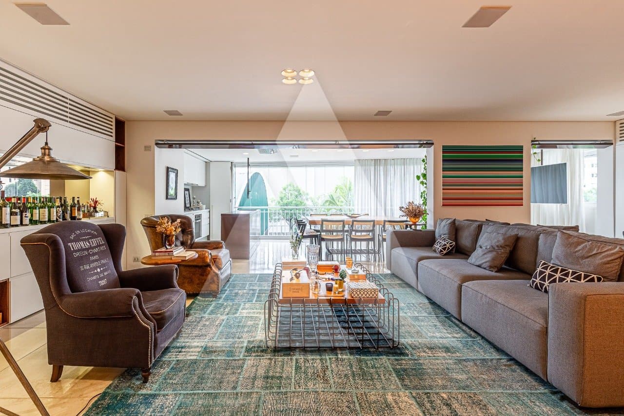 Apartamento em Alto de Pinheiros