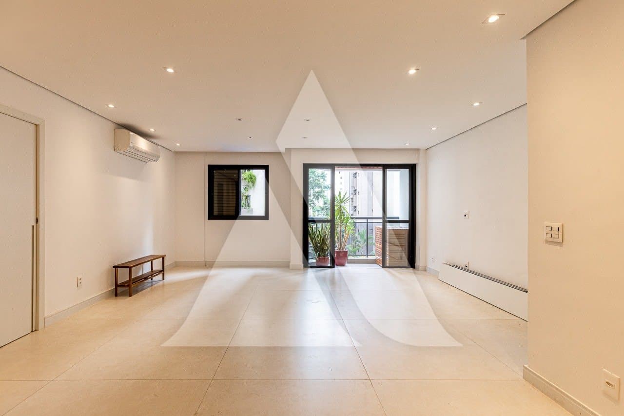 Apartamento em Moema