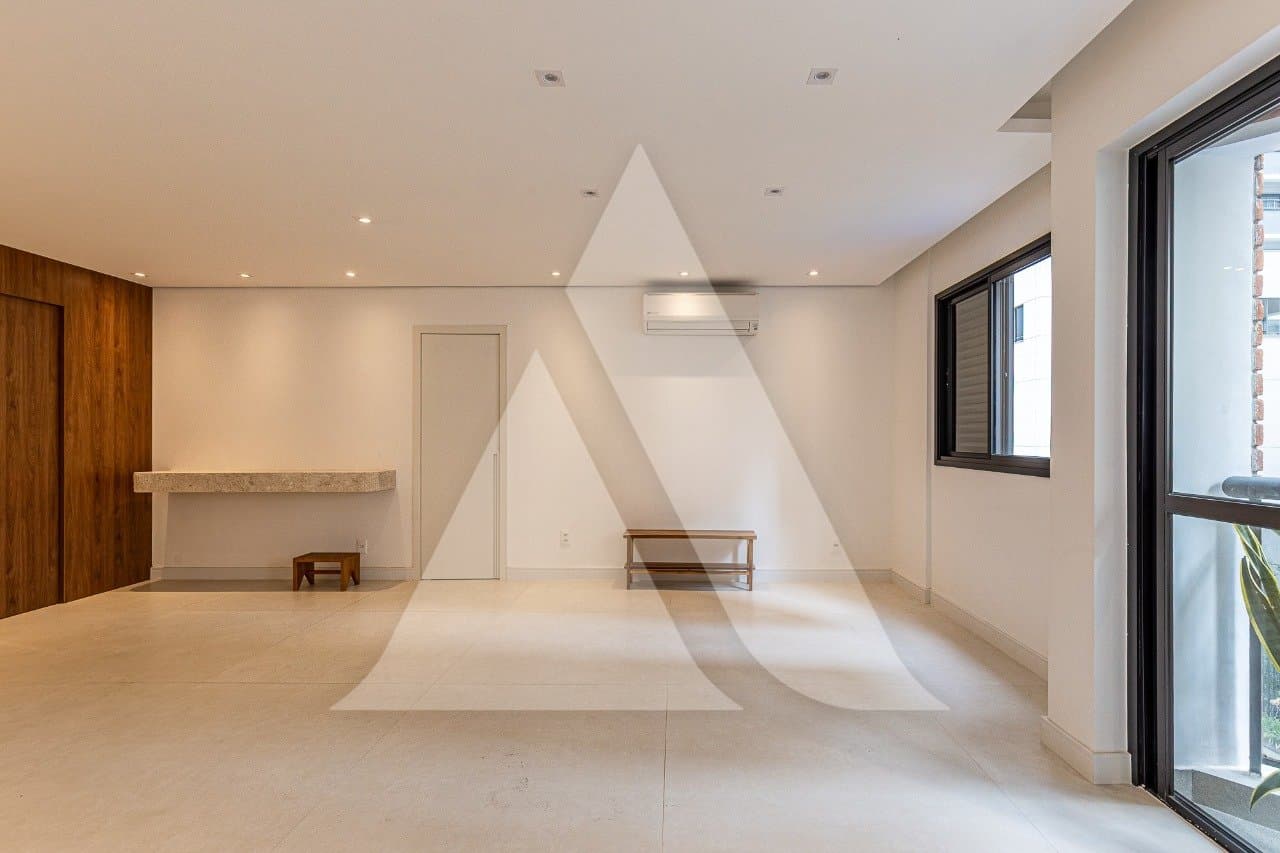 Apartamento em Moema