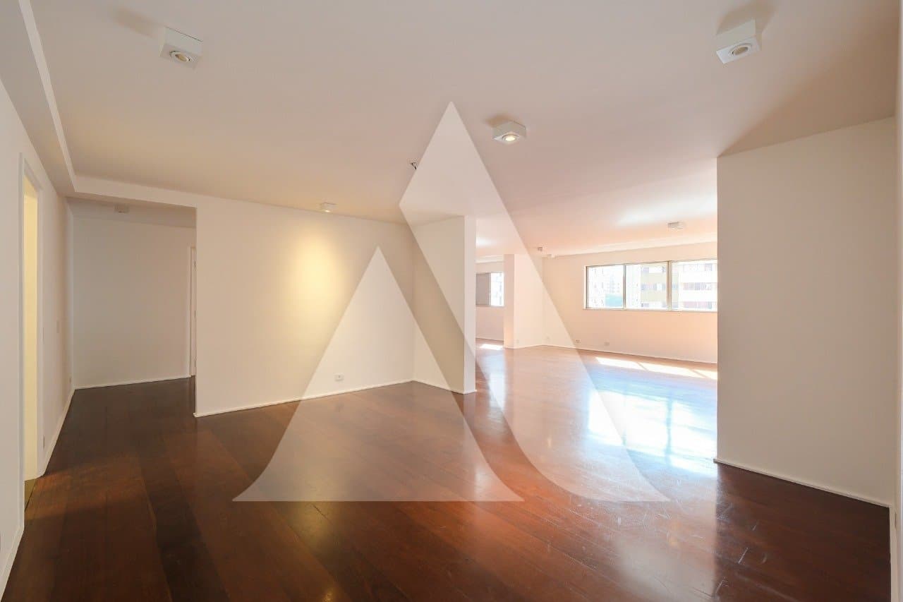 Apartamento em Itaim Bibi