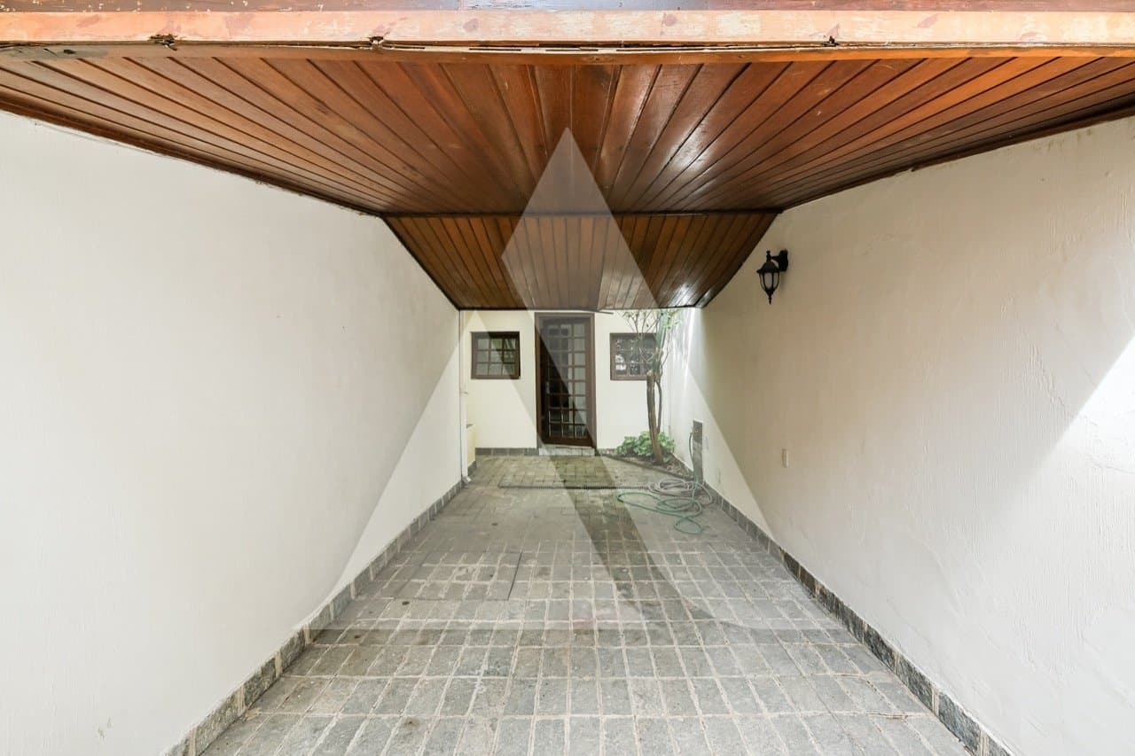 Casa comercial em Moema