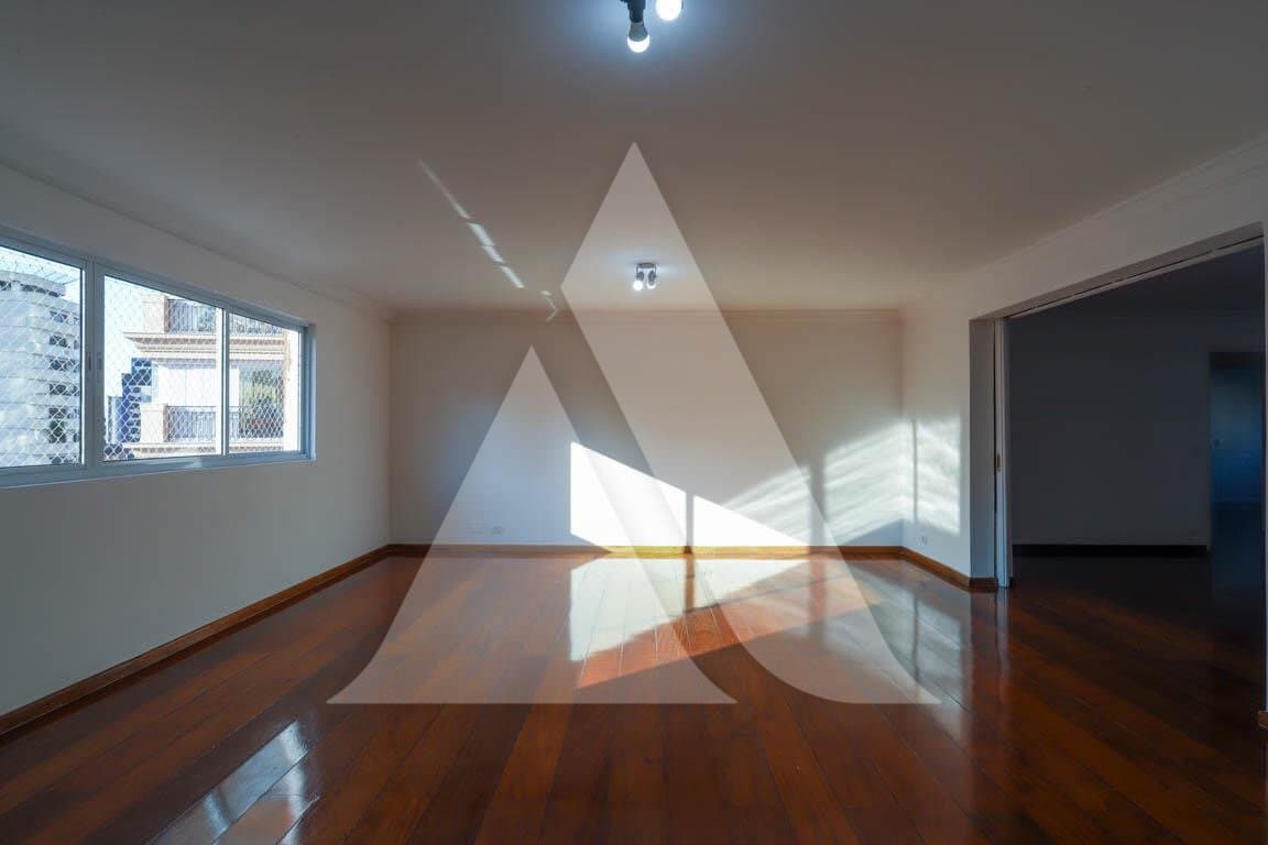 Apartamento em Itaim Bibi