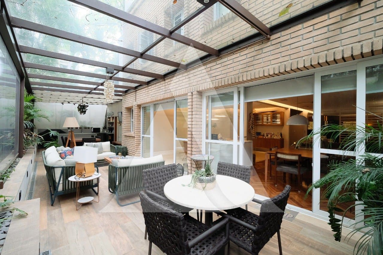 Casa em Condomínio em Jardim Europa