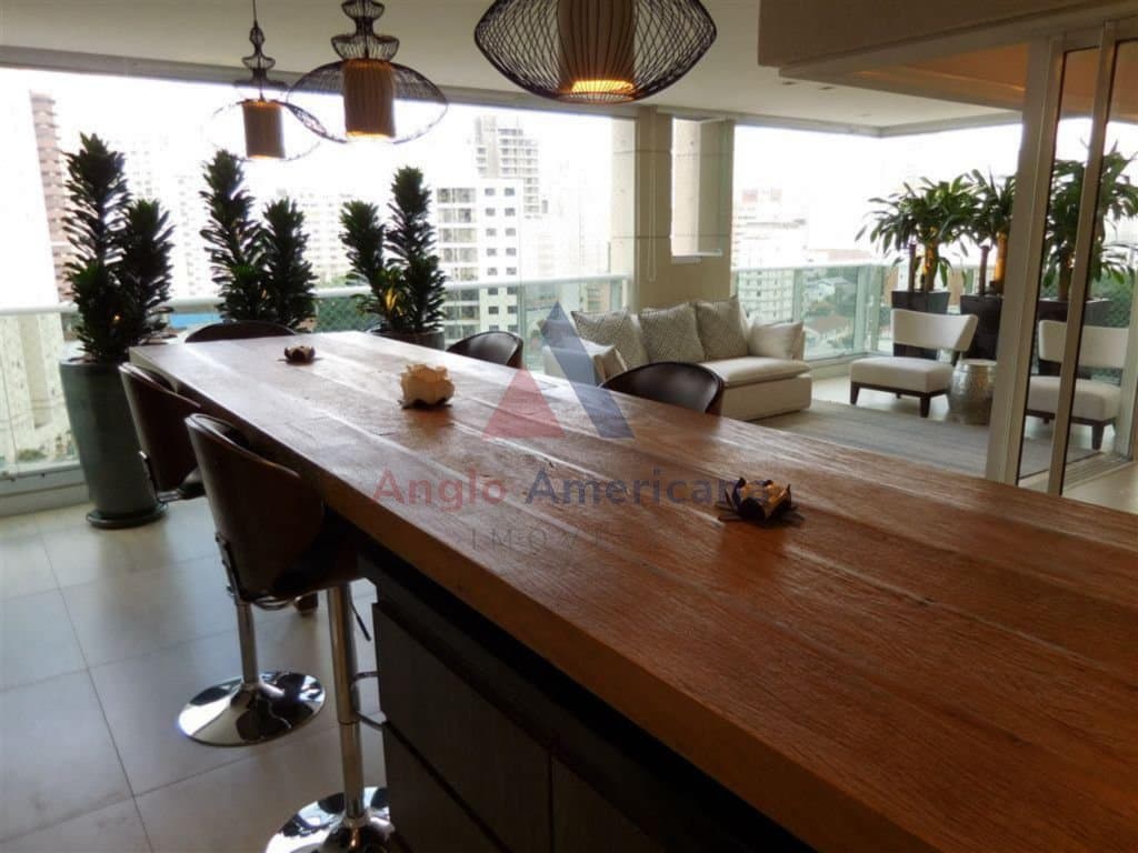 Apartamento em Vila Nova Conceição