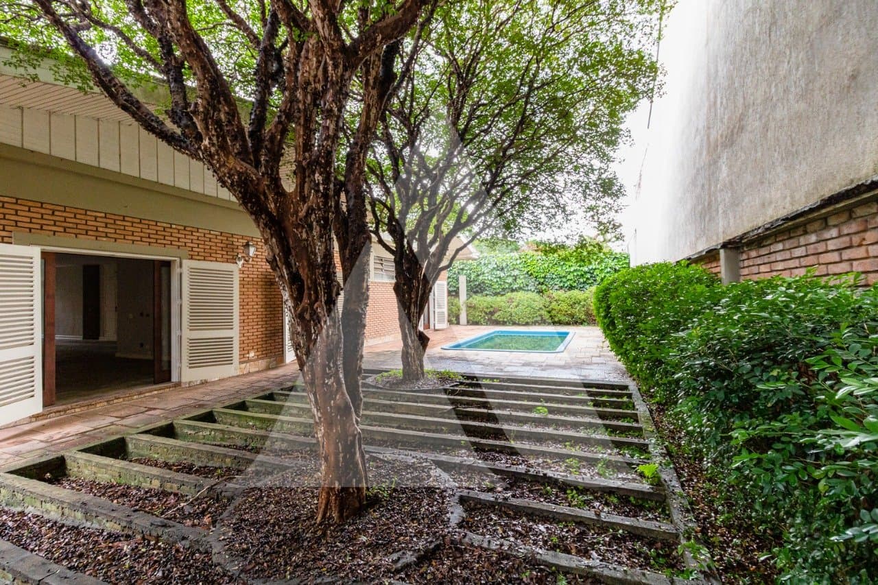 Casa em Alto de Pinheiros
