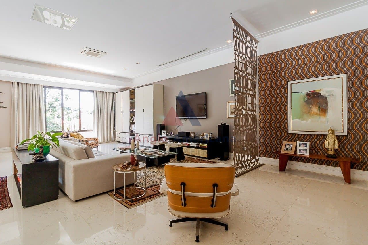 Casa em Jardim Guedala