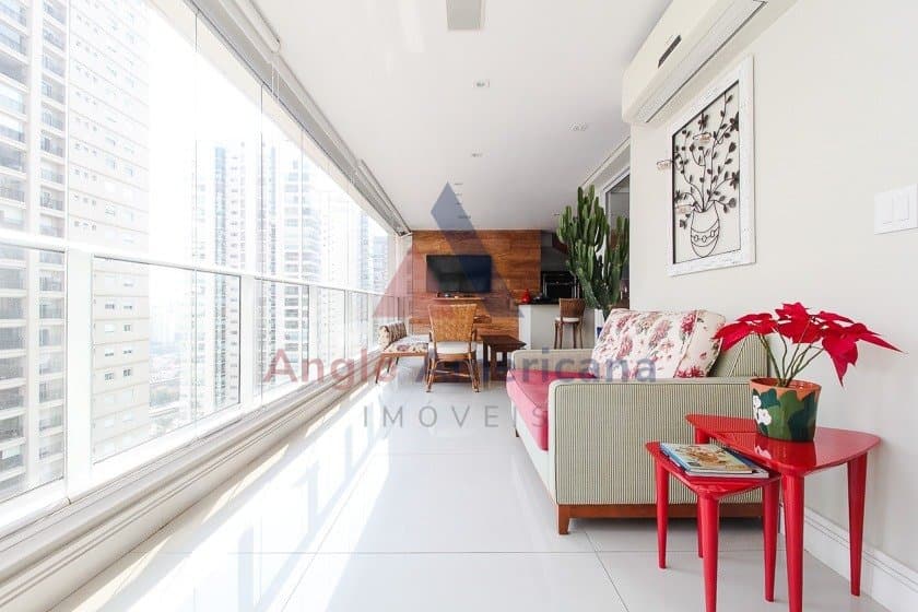 Apartamento em Campo Belo