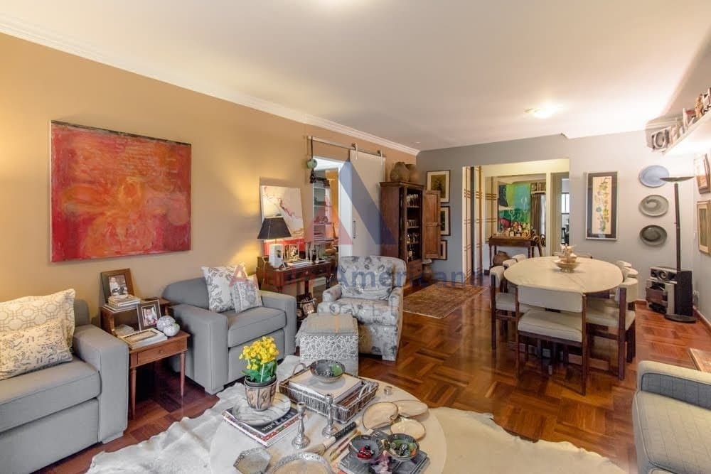 Apartamento em Vila Olímpia