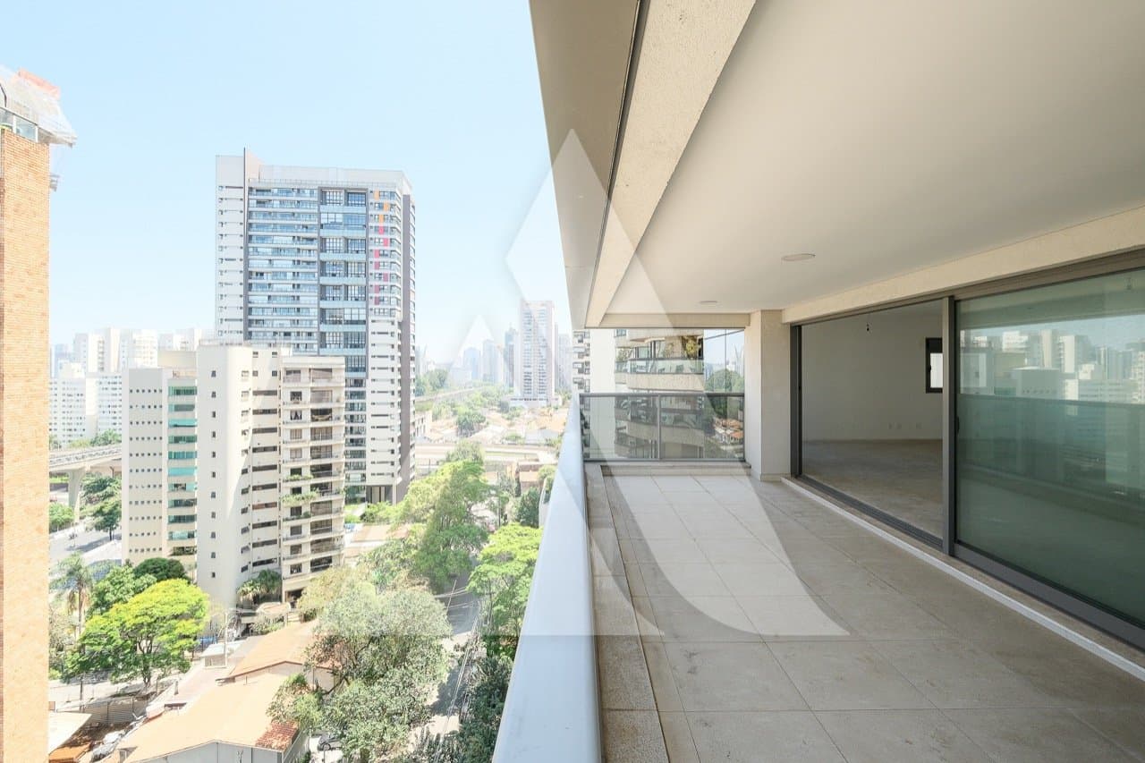 Apartamento em Campo Belo