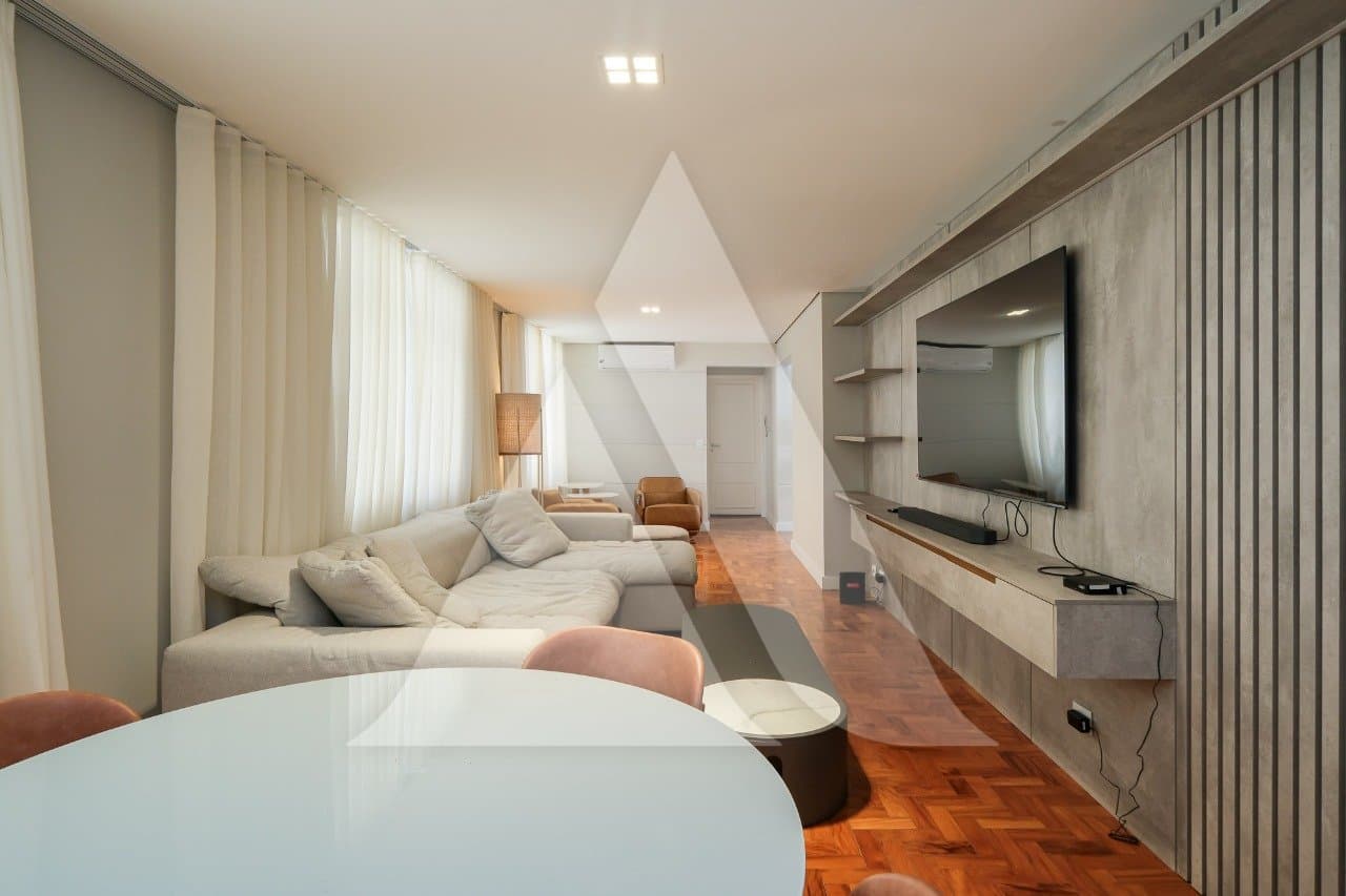 Apartamento em Itaim Bibi